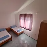 Robi - Two Bedroom With Terrace شقة *