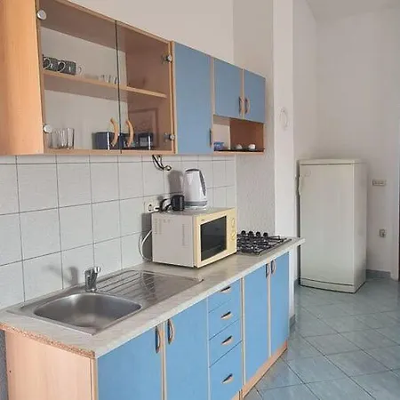Robi - Two Bedroom With Terrace
